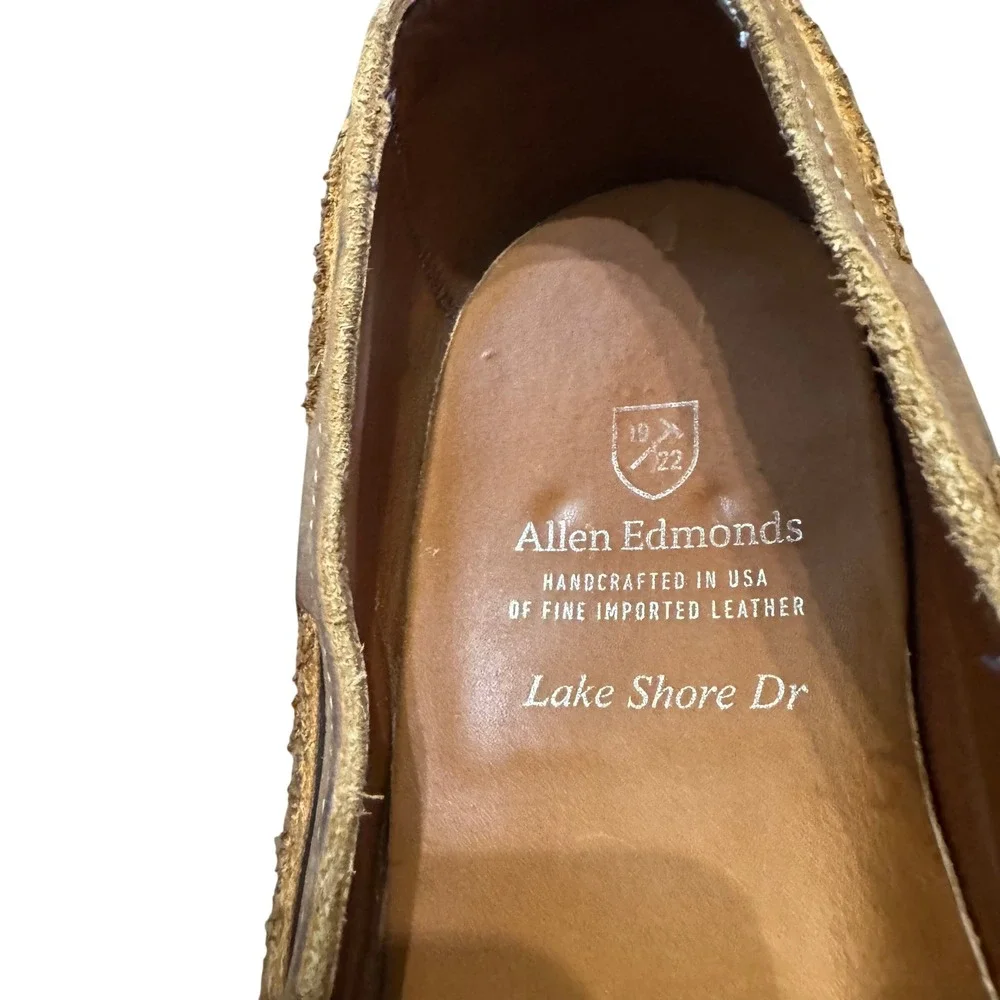 Allen Edmonds Lake Shore Drive Tassel Loafers Mens 8.5 E Tan Suede Good Lug Sole